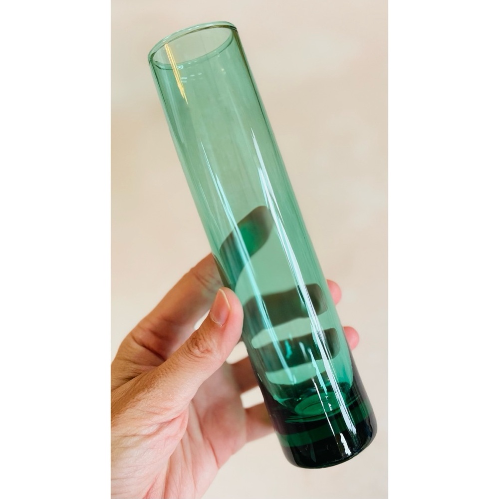 Set of 2 Vintage Libbey Green Glass Bud Vases - Picture 2 of 2